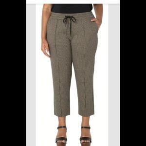Liverpool Ankle Trouser Tan Black Plus Size 3X